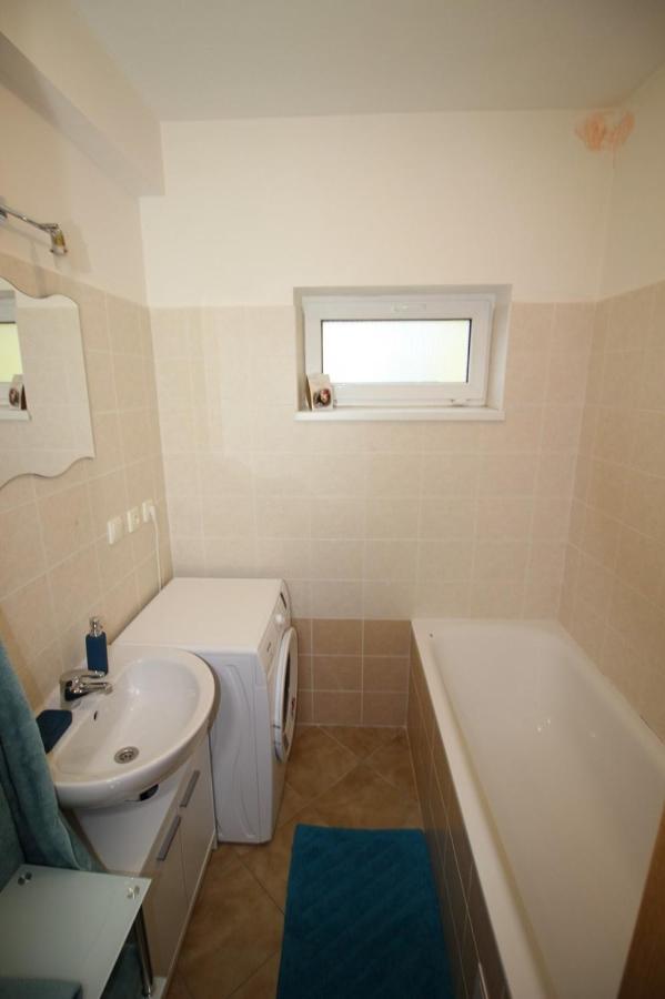 Apartman 502 Ruzindol Bagian luar foto